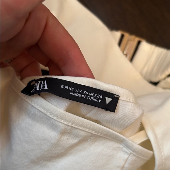 Zara white dress - Picture 2 of 5